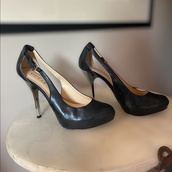 Guess leather silver heeled stilettos ❤️ - Picture 3 of 4